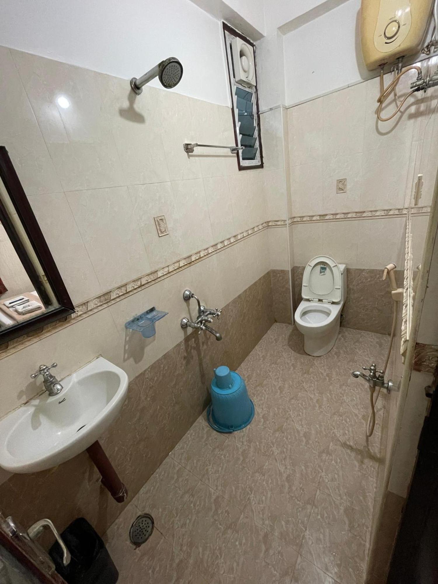 מלון Grand View Residency צ'נאי מראה חיצוני תמונה